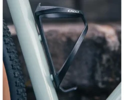 Cadex Carbon Fiber Bottle Cage (Black)