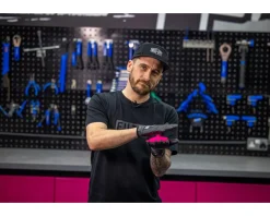 Muc-Off , Collapsible Silicone Funnel