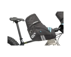 45NRTH Cobrafist Flat Bar Pogies (Black)
