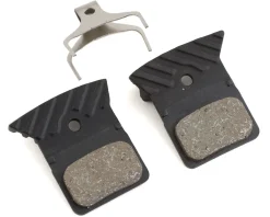 Shimano 105 Disc Brake Pads (Resin) (w/ Cooling Fins) (BP-L05A-RF)