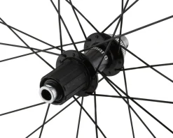 Shimano RS710 C32 Carbon Wheelset (Black) (Shimano HG 11/12) (700c) (Centerlock) (Tubeless)
